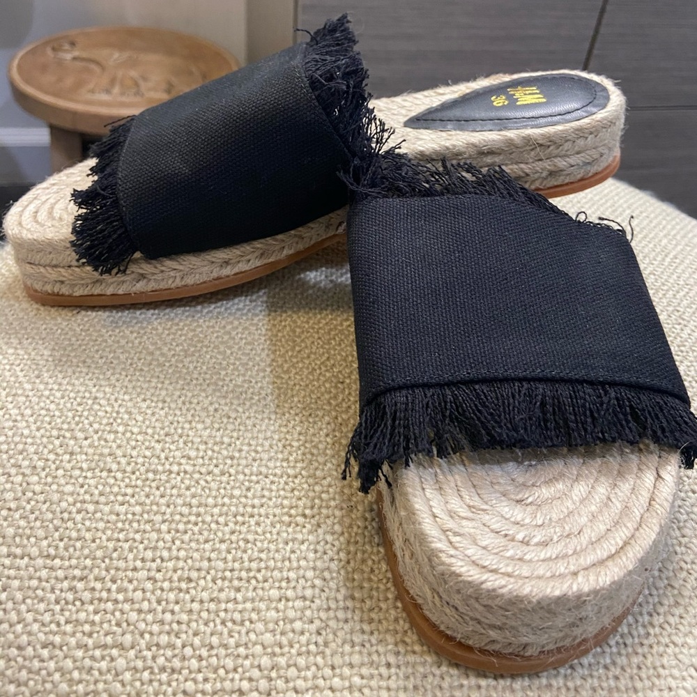 H&M fringe slide sandal
